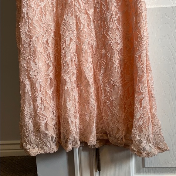 Dress - Picture 4 of 4